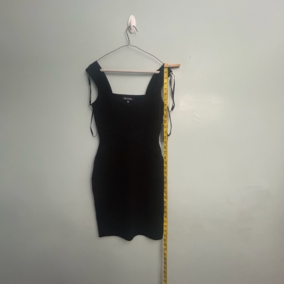 GUESS DRESS - Picture 3 of 11